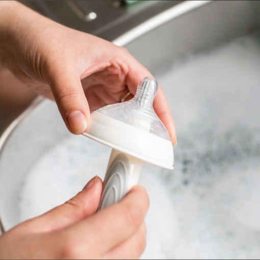 Tommee Tippee 2-in1 Bottle & Teat Brush - Image 3