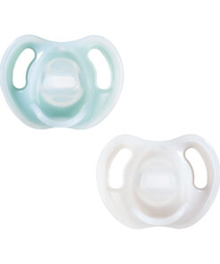 Tommee Tippee Ultra-Light Silicone Soother - 0-6months