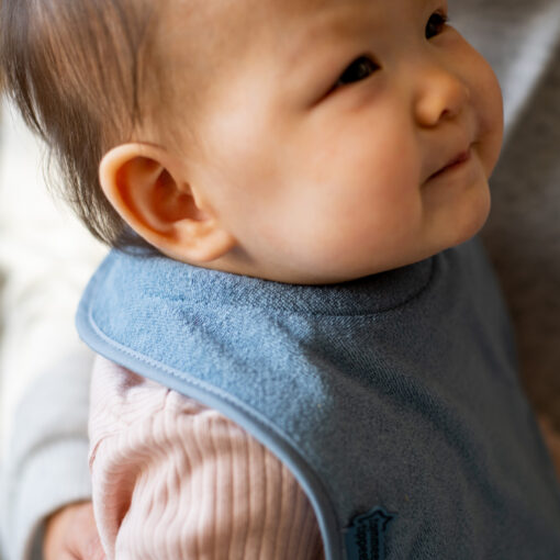 Tommee Tippee Natural Start Milk Feeding Bibs - Image 2