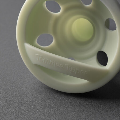 Tommee Tippee Breastlike Soother 0-6m 2pk - Image 3